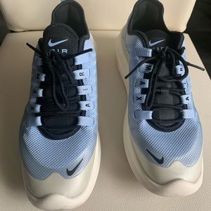 Womens Air Max size 7.5